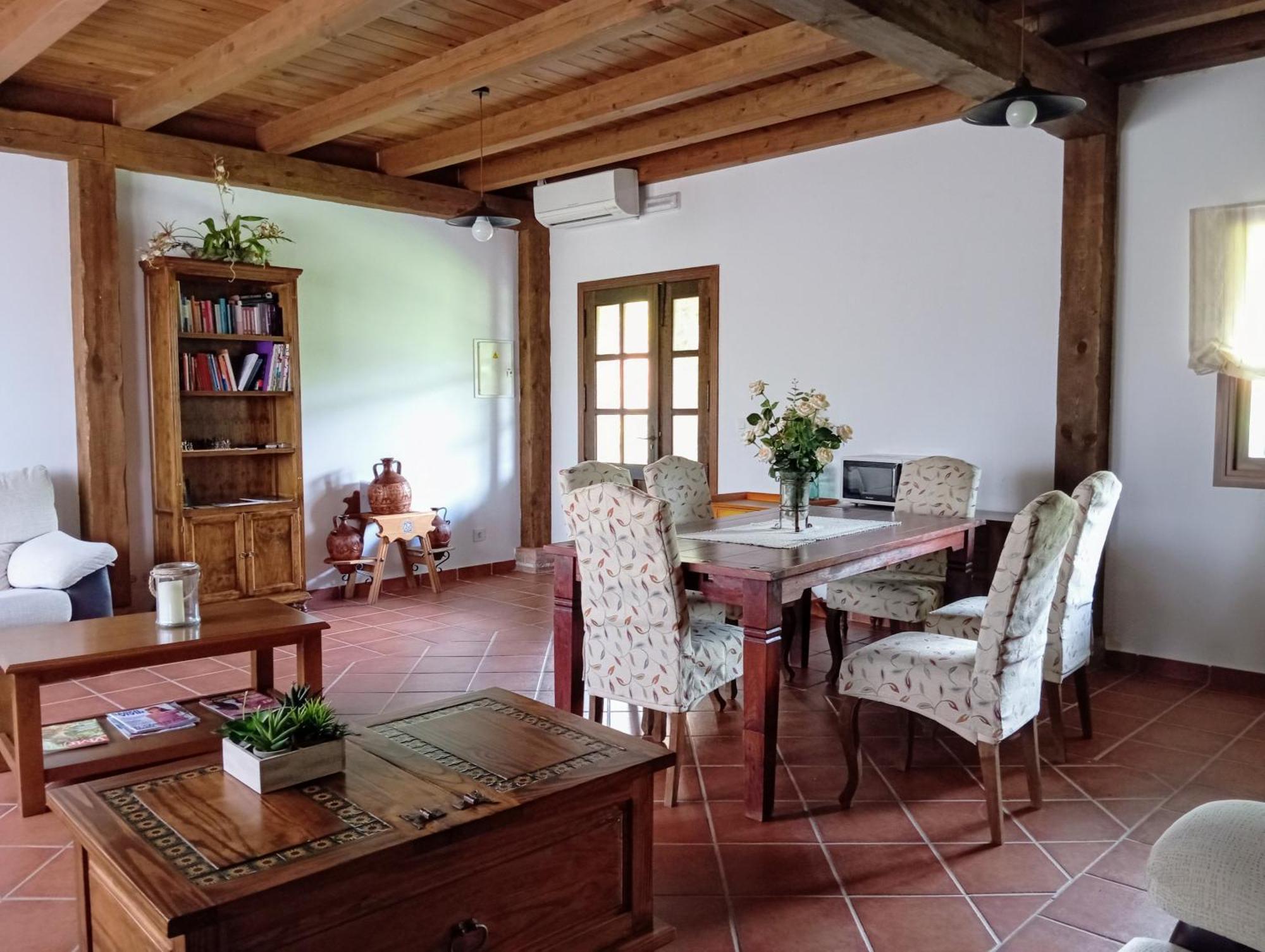 Hotel Rural La Covacha Losar De La Vera Eksteriør billede